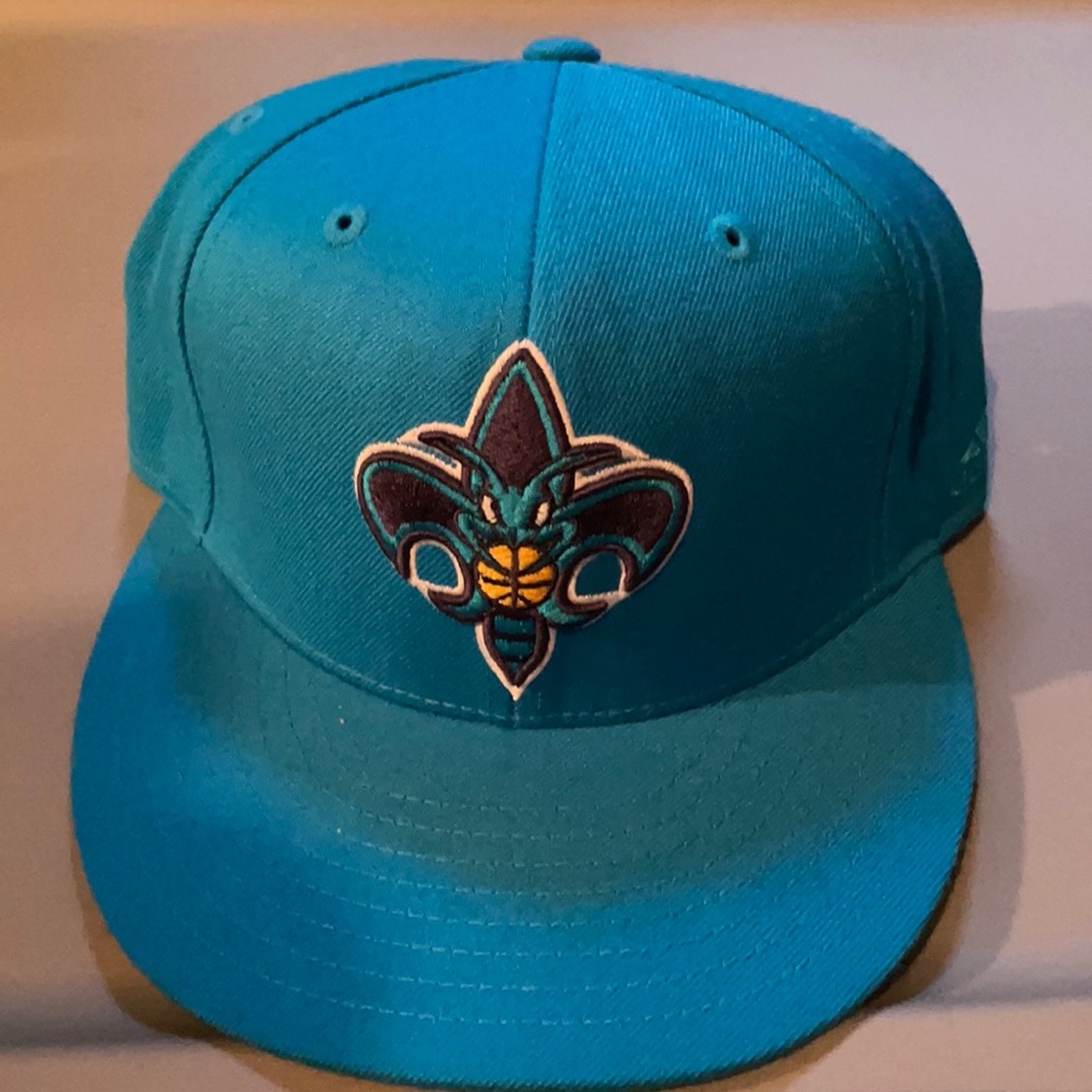 Hornets hat